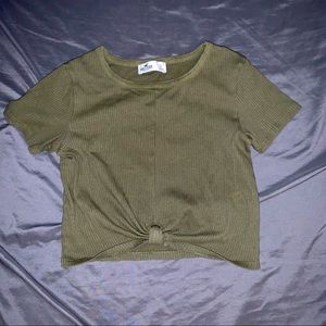 Military green knotted cropped tee